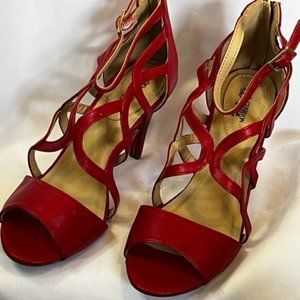 Red Cushion Walk Shoes by Avon. Size 8